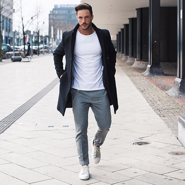 In love with this casual style. Have a nice week! 🖤
.
.
.
.
.
.
#men #menshop #menclothing #menfashion #menwatches #watchesformen #menwithclass #menjackets #menhoodie #mencoat #clothesforsale