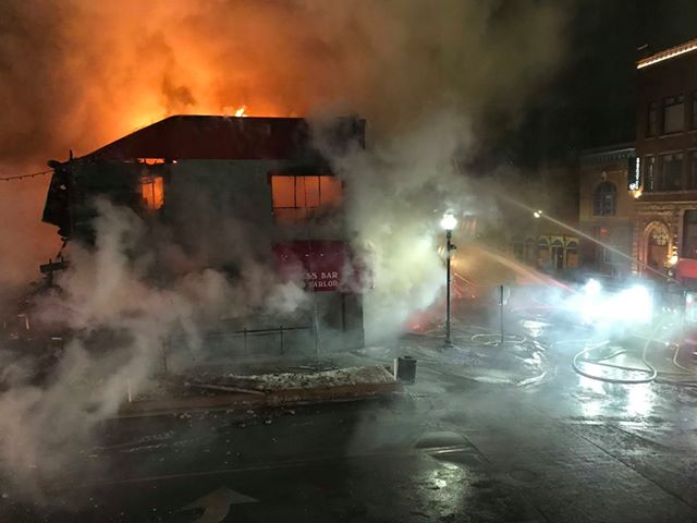 FOX9's tweet photo. A look at the fire that started early Monday morning at The Press Bar in St. Cloud, Minn. https://t.co/ScG0rbu71u https://t.co/MtWcJJO7j7