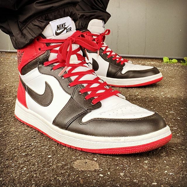 AIR JORDAN 1 RETRO HIGH OG (2013)
Happy 57th birthday to Michael Jordan! 
