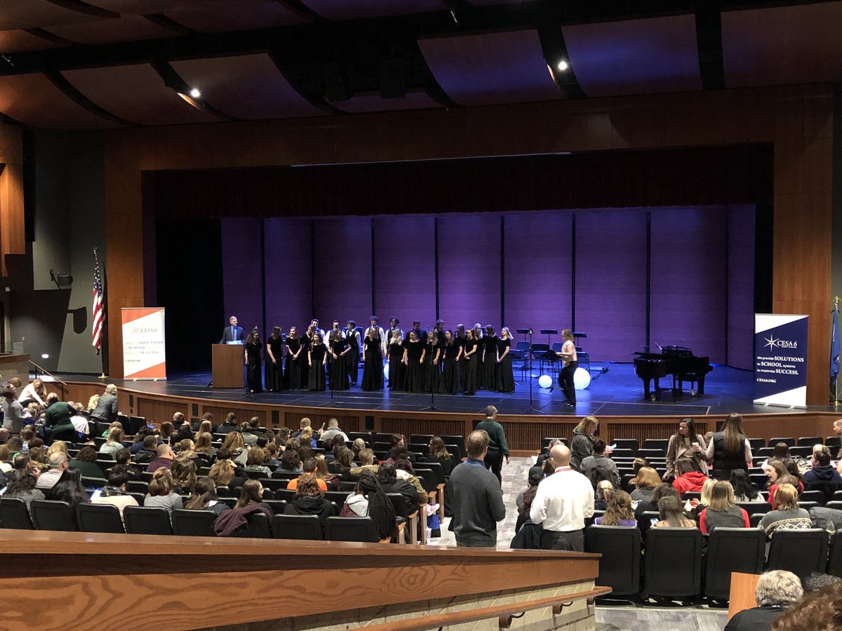 smartinwi's tweet image. Getting ready for an awesome day of learning! #springCESA6