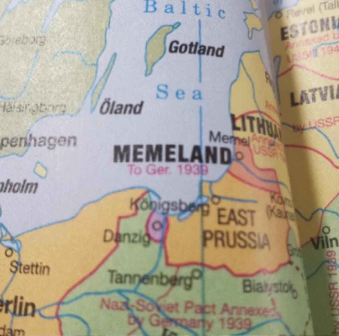 memeland - Twitter Search
