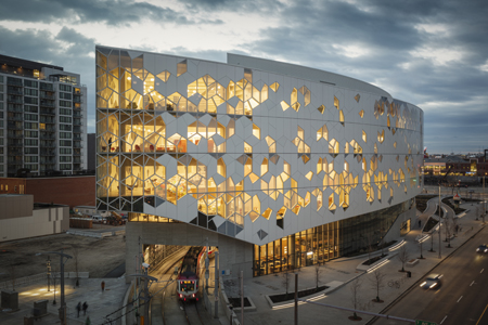 ryanmurphyinc's tweet photo. 🍾🎉 Yay @calgarylibrary! Calgary firm @DIALOG and American-Norwegian architecture firm @snohetta have won the 2020 Architecture Award from @AIANational!
#architecture #design #yyc #calgary #awardwinner #congrats #designinspo #yycconstruction https://t.co/b42uT4bTKg
