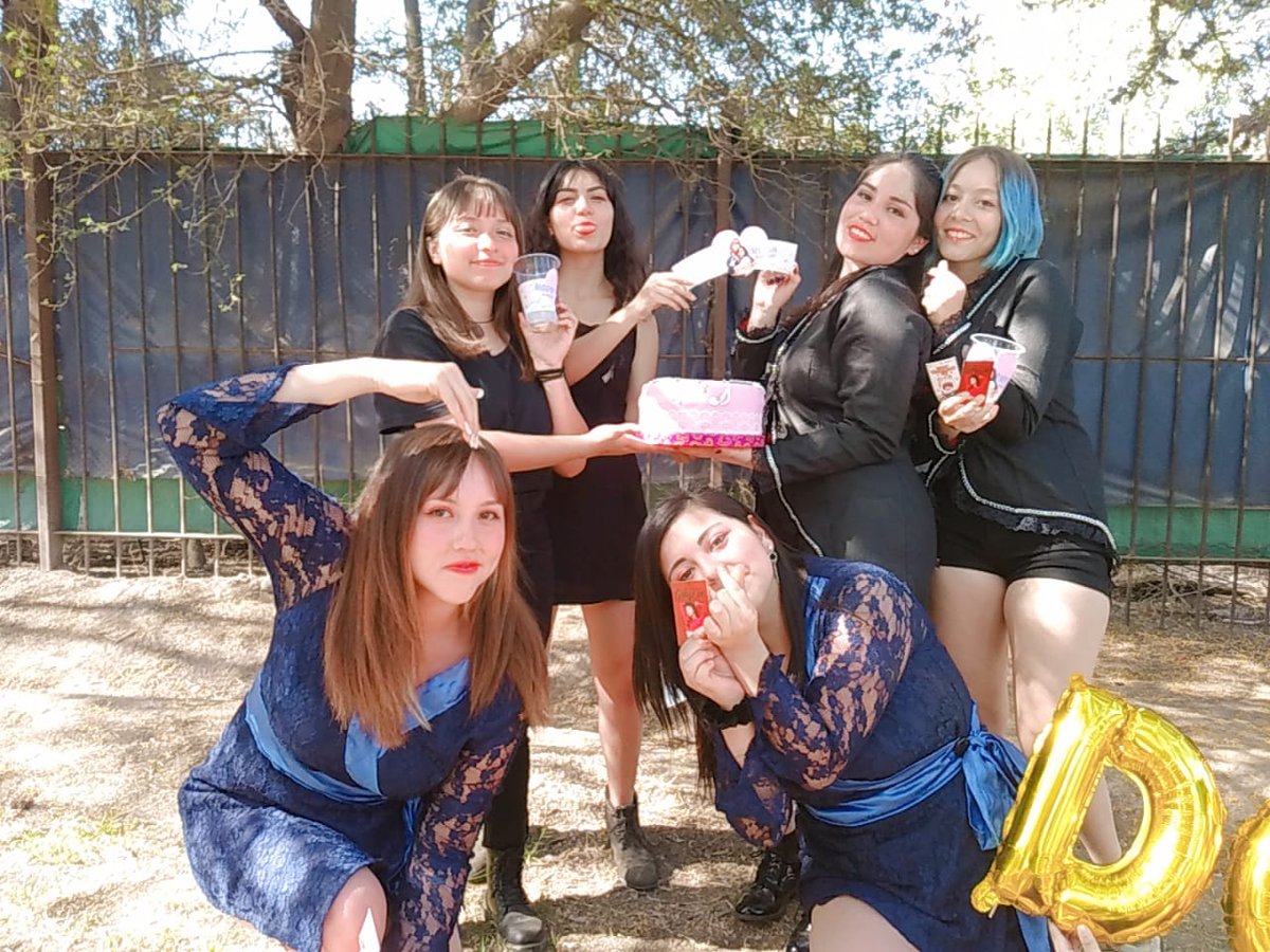 wangdimiapple_'s tweet photo. Ayer se celebró el 3 aniversario de @hf_dreamcatcher
Y los cumpleaños de #Yoohyeon #Gahyeon #DreamcatcherChile🇨🇱 #2Hyeon #3YearsDreamingaWithYou
#Dreamcatcher #InSomnia #pics https://t.co/L7DAH1ZDgK