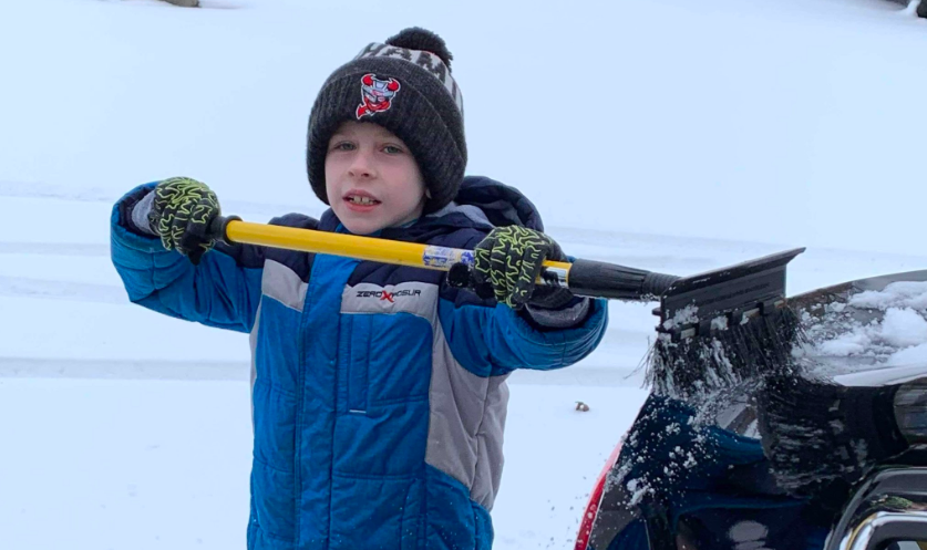After a snowstorm covered the <a href="/BingDevils/">Binghamton Devils</a> cars in snow, 8-year-old Landon went and cleared the snow off every car.

To say thank you, the Devils invited him to their game on Saturday.

📹: bit.ly/2SwXovY
