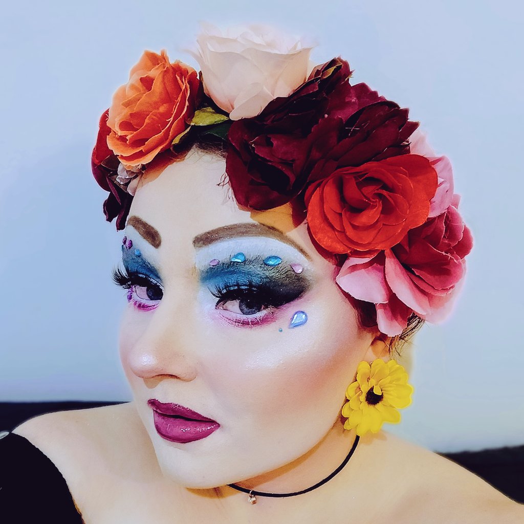 DraMary_'s tweet photo. I wanna be a queen when I grow up.
A Drag Queen.

#NouvellePhotoDeProfil
#Icanonlygetbetterfromhere https://t.co/IHQ5sM9CTy