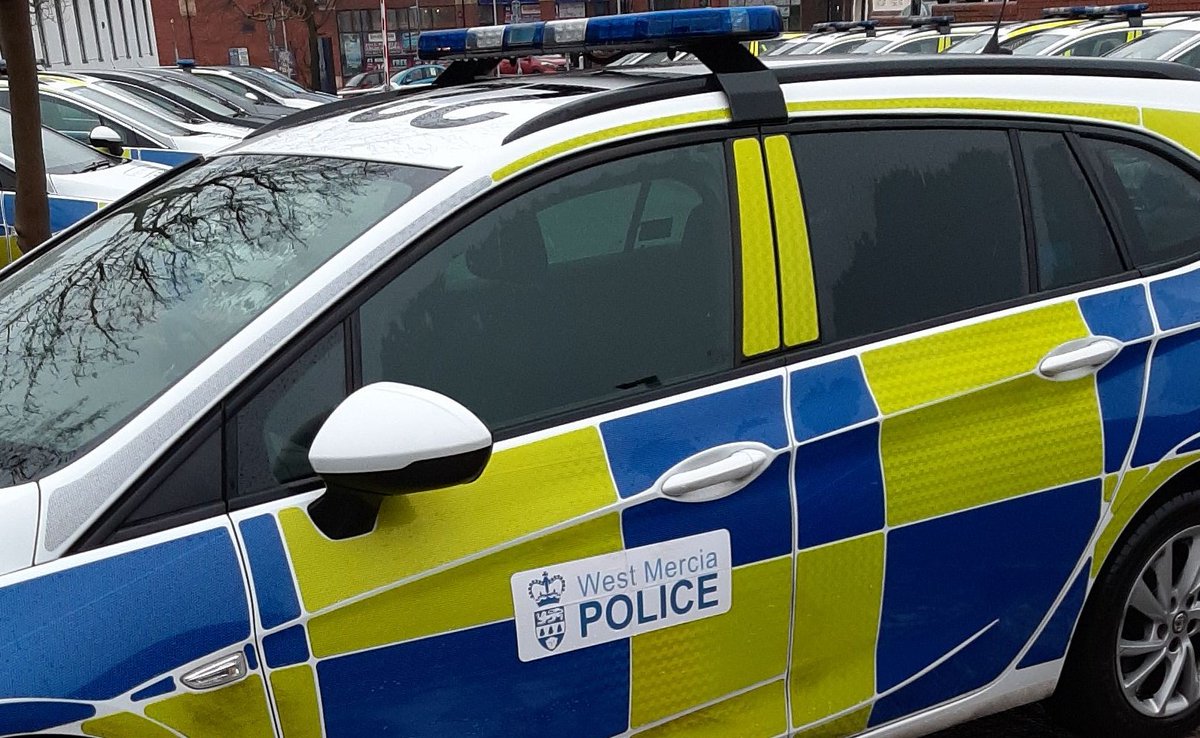 PC_Fulford's tweet photo. #NightShift 10pm/7am #MobilePatrols with @WMerciaSpecials 🚔 Reports of #DrinkDriver at @McDonalds #Oakenshaw #Redditch at 6:15am. Attended &amp; Driver Blew 66! 👀🤨🚫 35 is the Limit! Oh #NoInsurance #DisqualifiedDriver = #Arressted ⛔ #VehicleSeized Blew 58 in #Custody #Police 👮‍♂️ https://t.co/e335RYe7fB
