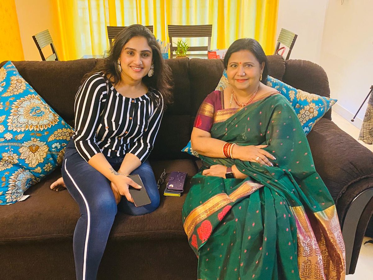 With the #Evergreen star Kutty padmini akka...#onthecouchwithkp ...an open talk personal interview with akka herself..coming soon on #kpchannel..#YouTube