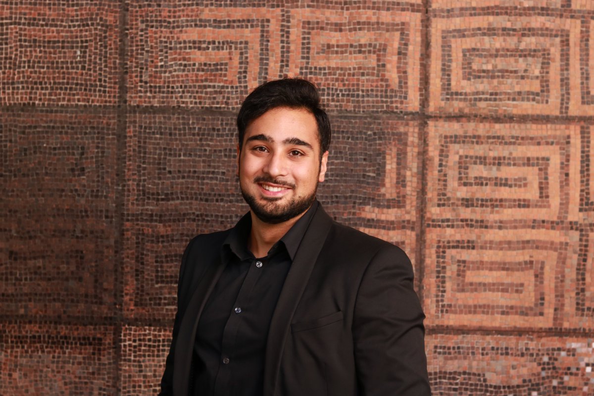 M2Dcan_Aix's tweet photo. @TagtasD, 25 ans
#Hobbies: #sport, #culture, #astronomie.
#Stage : au sein d'une entreprise, où sa mission principale sera la mise en conformité du #RGPD.
#Avenir : juriste au sein d'une entreprise dans le domaine du numérique, voir se spécialiser dans le domaine de #YouTube https://t.co/z6QNKh4Gp0