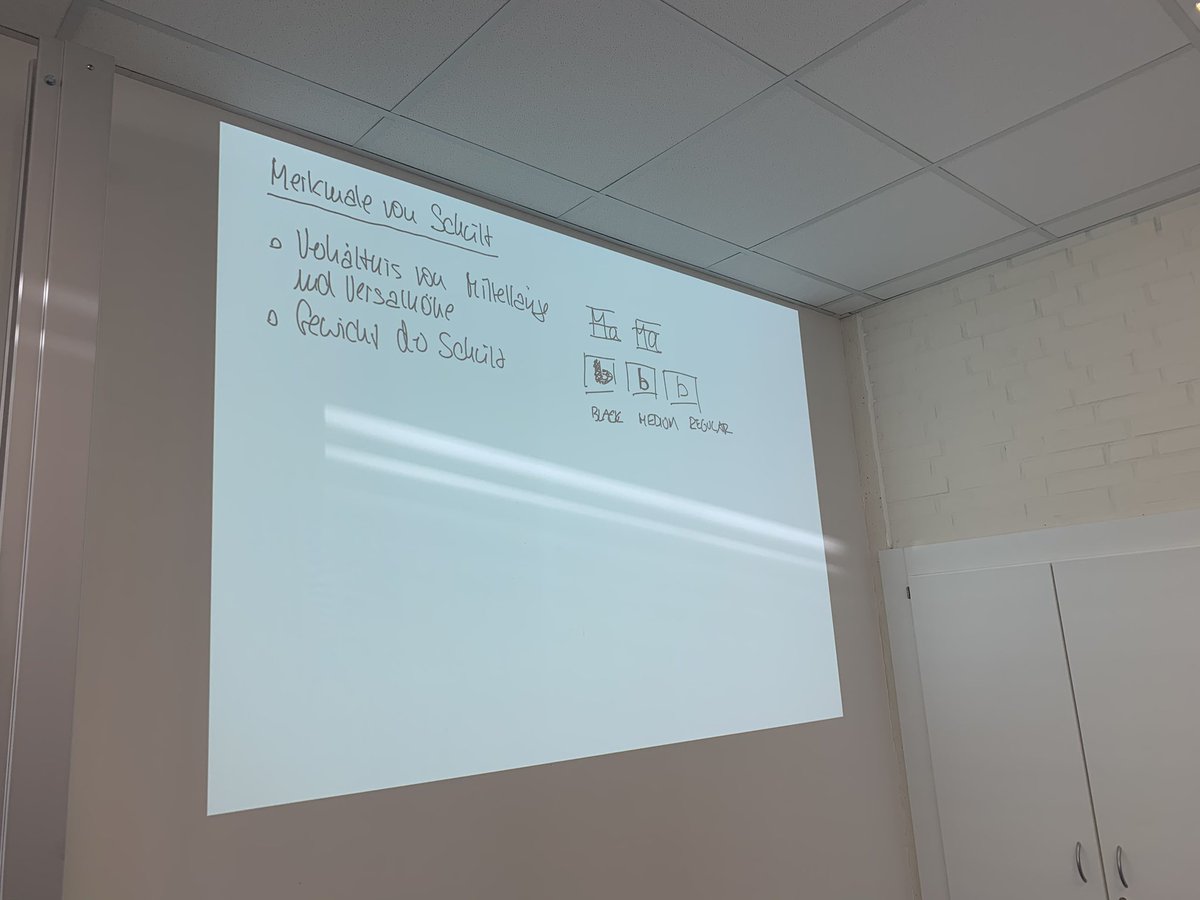 Just in a Graphic Design/Typography lesson with the amazing Frank <a href="/gicreativearts/">Great Island Creative Arts</a> @erasmusplusUK and love the way he uses an iPad linked to a Mac and projector to sketch and draw to explain things further in an immediate and accessible way.