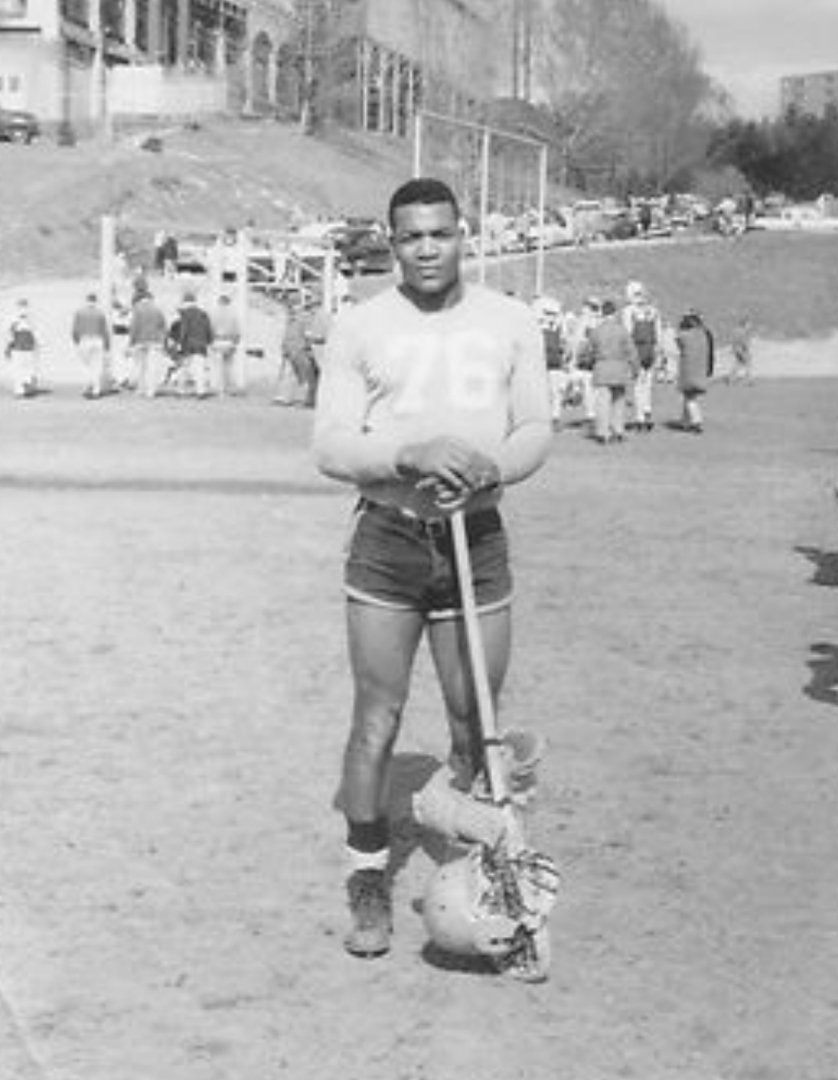 Happy Birthday to one of the best lacrosse players of all time Jim Brown. 