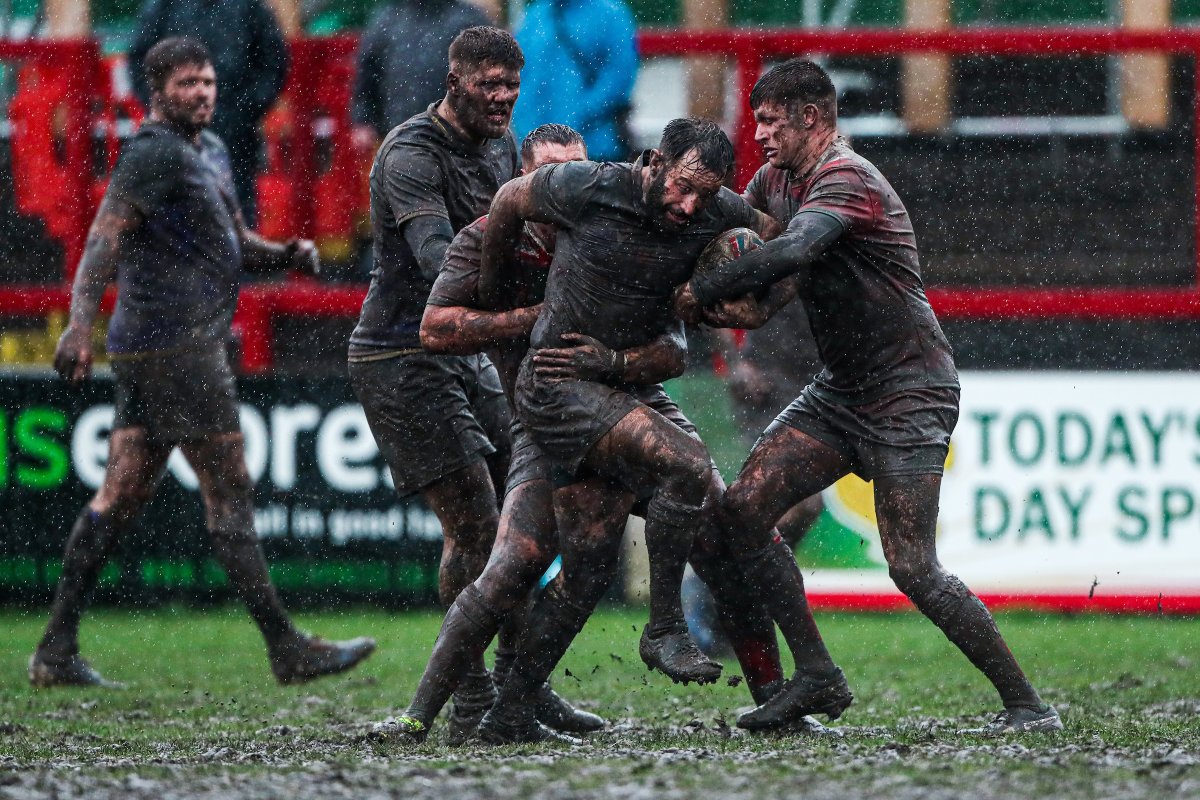 TheRFL's tweet photo. 😆 Wonder if these kits are clean yet... 😅 https://t.co/Ij7AYqvLVW
