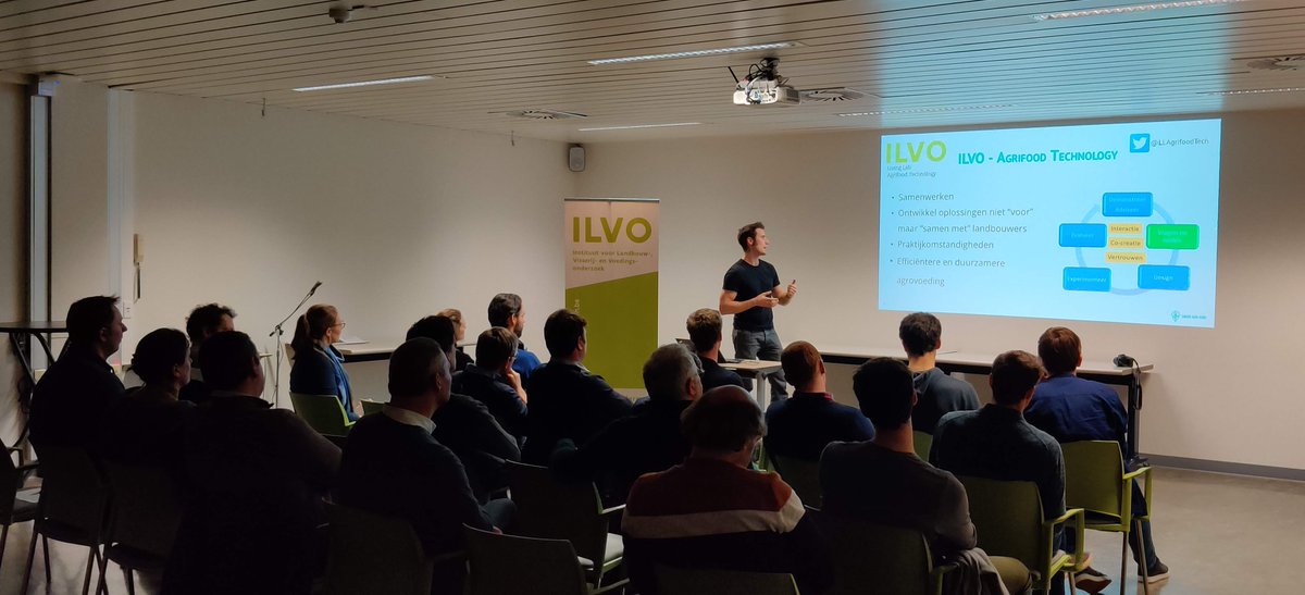 SmartAgriHubs's tweet photo. Demo event of FIE AI 4 AGRICULTURE: a nice collaboration between several stakeholders and the Living Lab Agrifood Technology of ILVO!
#weed #potatoes #artificialIintelligence #deeplearning #LLAgrifoodTech #Flanders #drones 
@ILVOvlaanderen @robovision @exobotic @imec_int https://t.co/amaEnxW95U