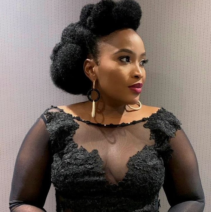 Iamacooldad's tweet photo. We are still on the #UthandoNentoZalo as we bring you the first installment for 2020 of Frank Conversations. Join us in conversation with Ayanda Borotho as we discuss all things related to polygamy. It’s free entry.

THE INVITE IS TO BOTH MEN AND WOMEN.
#FrankConversations https://t.co/QnRyVi1emn