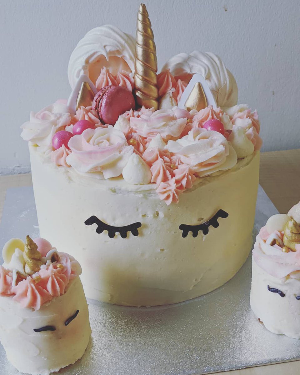Bellas_Cakes's tweet photo. 🎂 https://t.co/17vlN54w7O