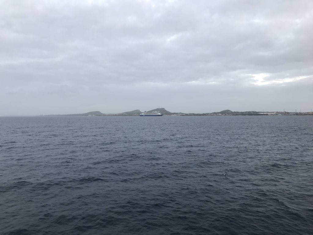 HMS_Medway's tweet photo. Good morning Curacao! 🇳🇱 #ForwardTogether #SamenVooruit @RoyalNavy @UKinCaribbean https://t.co/Mn0n5qkg3J