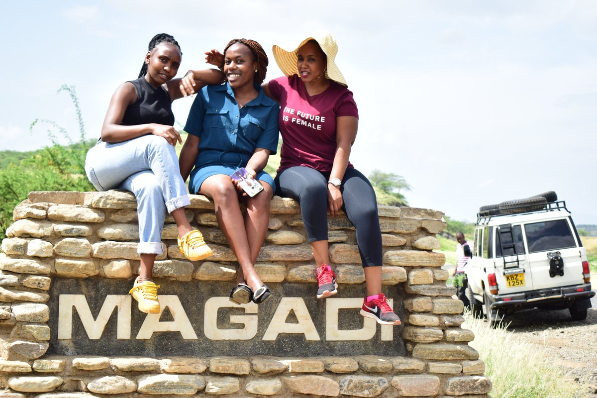 SyvetSafaris's tweet photo. Life was meant for good friends and great adventures.
No road is long with good company
.
.
#whyilovekenya #capturekenya #kenyaisbeautiful #kenyaoutdoors #tourkenya #whyilovekenya #lakemagadi #tembeakenya #magicalkenya #wanderlust #outdoors #roadtrip #landscapephotography https://t.co/ajlEwAudqB