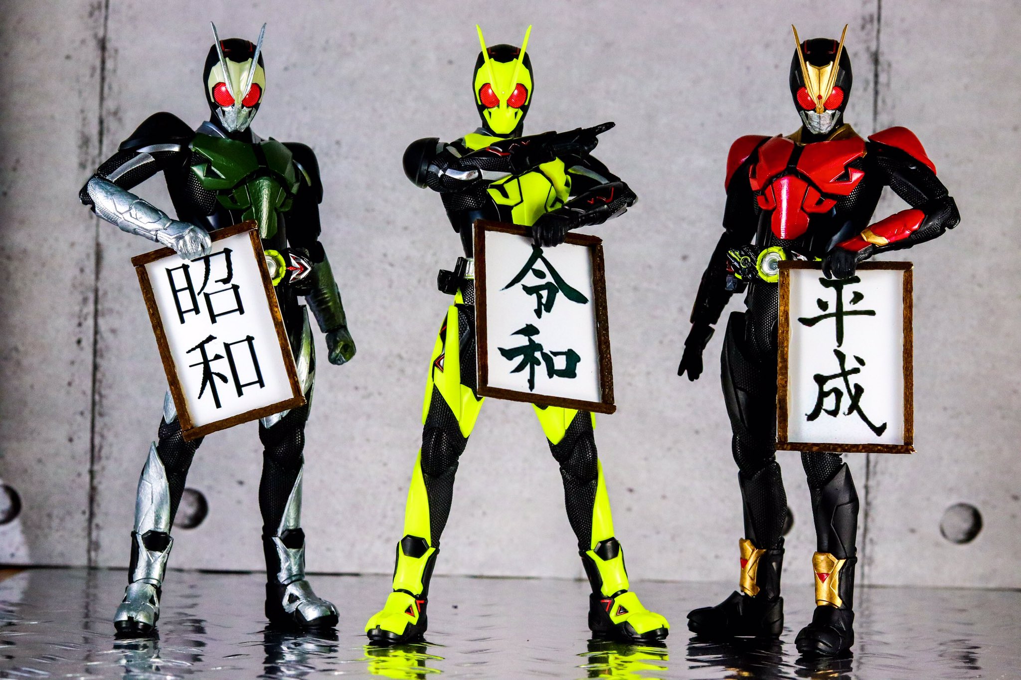 ビーロボカブト 仮面ライダーゼロワン 昭和 平成 令和 New Ver T Co Pedfyv30jd Twitter