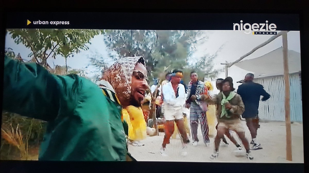 MMLTPromotions's tweet photo. #Urbanexpress on Nigezietv #Nowplaying @i_am9ice #Ayepogan cc @iAlhajisneh @Cominicadokitan https://t.co/fIJYGWxoy2