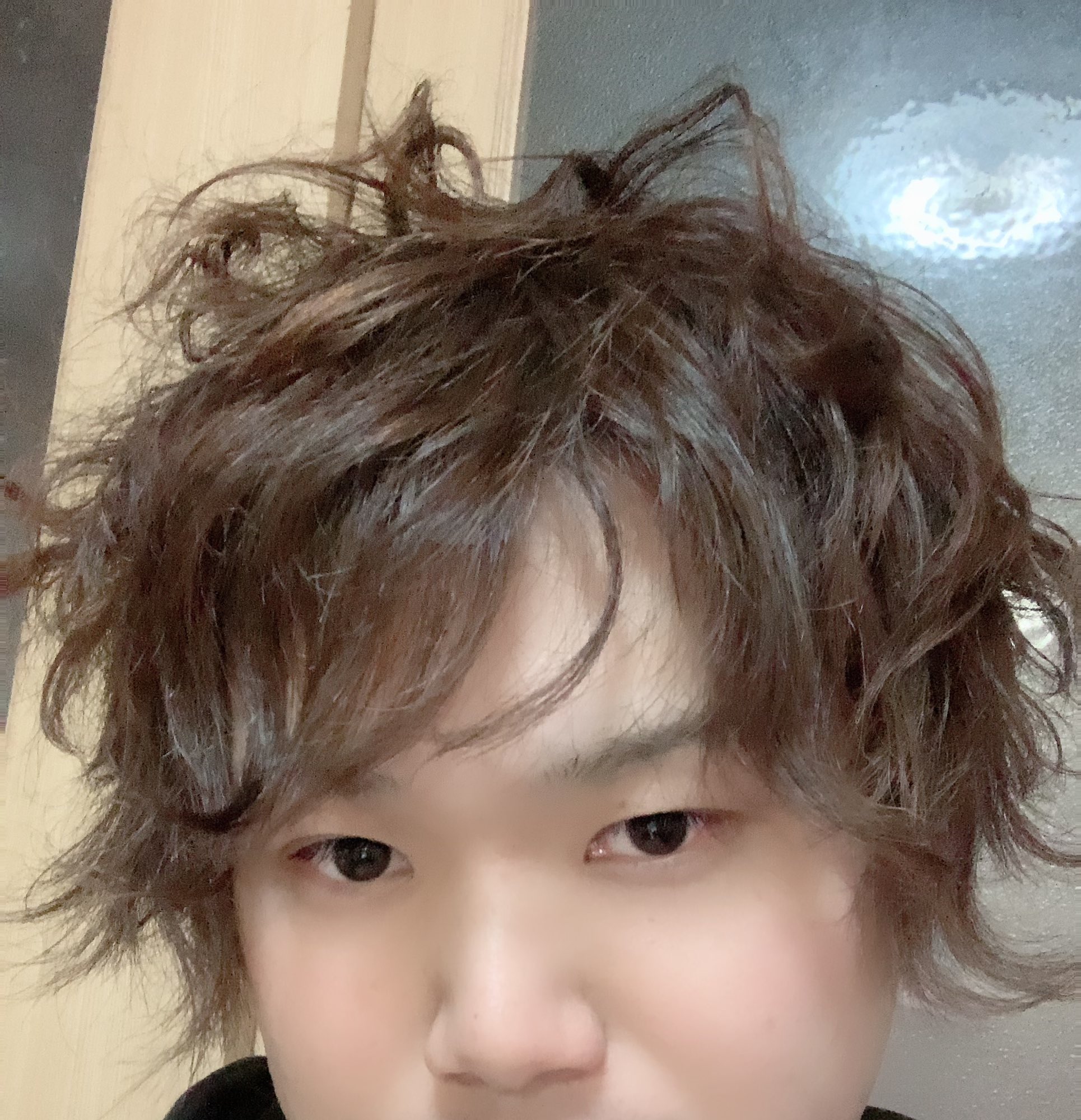 Yuta あっ 髪型変えました なんか 英国風少年みたいな 髪型にした お気に入り T Co L4tjqzc1vo Twitter