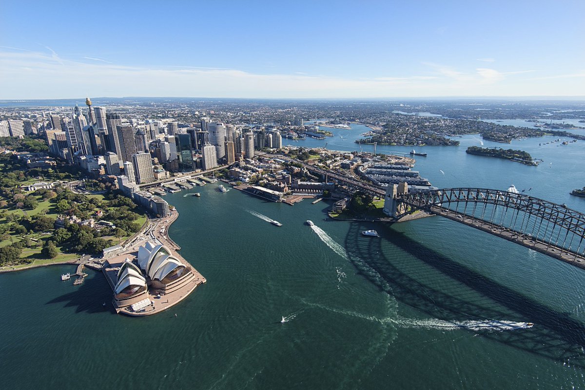 BestoursViajes's tweet photo. ¿#SabíasQue la aerolínea @QatarAirways vuela a 5 destinos de #Australia vía Doha? Reserva con nosotros tus vacaciones a algunas de las mejores ciudades de Antípodas como Sídney, Melbourne, Perth, Adelaida o Canberra. #vacacionesenaustralia #australiaconqatarairways https://t.co/qD2pOg4sNy