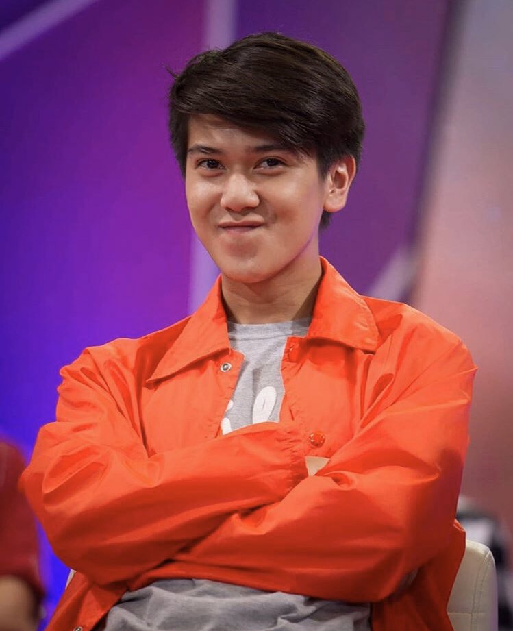 SoniQStronger's tweet photo. Milea : Suara dari Dilan
Sudah bisa ditonton di bioskop kesayangan anda, jangan lupa nontonnya sama manusia kesayangan juga🤪
@iqbaale https://t.co/HP52Y5adP9