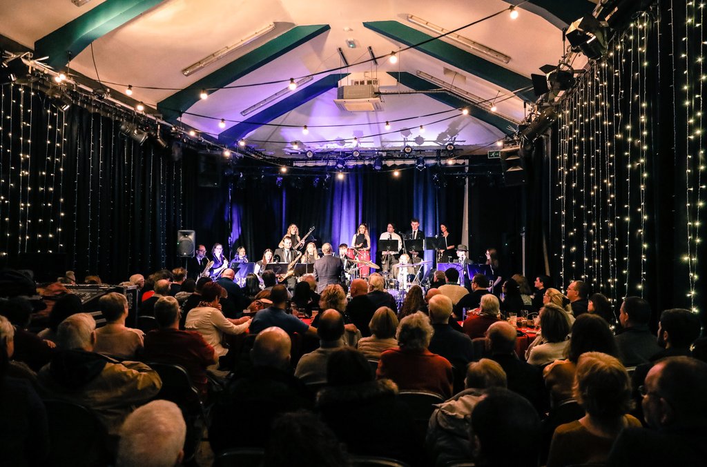 BwDBigBand's tweet photo. Great turnout at @newcontinental on Sunday, look out @Sunderlandjazz we are coming to get you!
#bigband #jazz #GNBBJF https://t.co/WVpjhSi49D