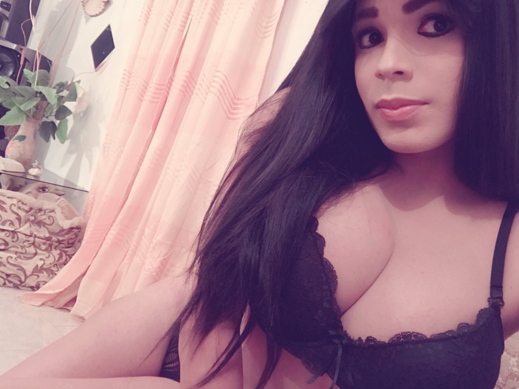 HolaFreeXMobi's tweet photo. Nickname: "valencampos" ; Pais: #Costarricense ; Bio: "Cariñosa, me encanta mostrar mi cuerpo y ser feliz" ; URL: https://t.co/bp6vfuca5j https://t.co/vxyH7d2abW