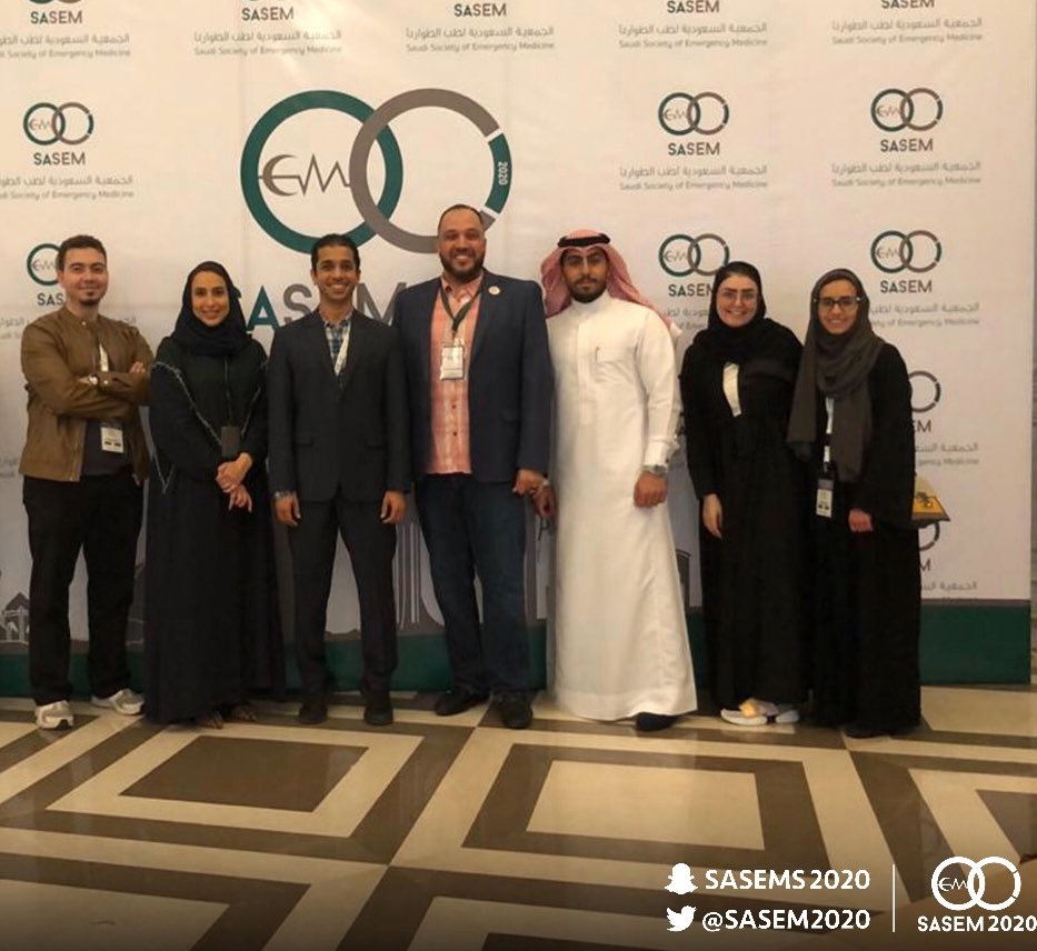 DrEmanescence's tweet image. SASEM2018,
SASEM2019,
SASEM2020...
Thank you Dr. @grooger1032 for pushing me towards greater opportunities, &amp;amp; for supporting me through them.

What mentors are like! 🙌
#SASEM2020 
#MakeEMHappen