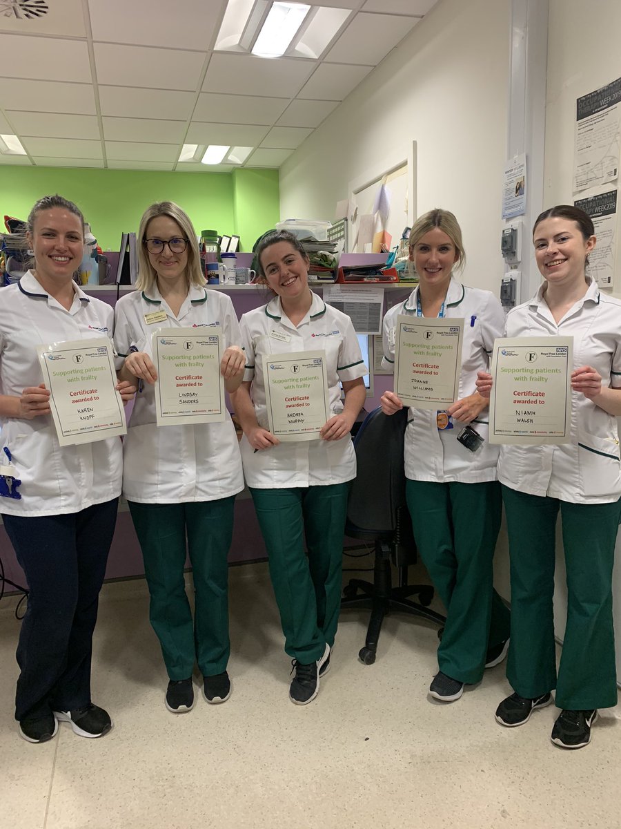 Lindsay Sanders tweet media