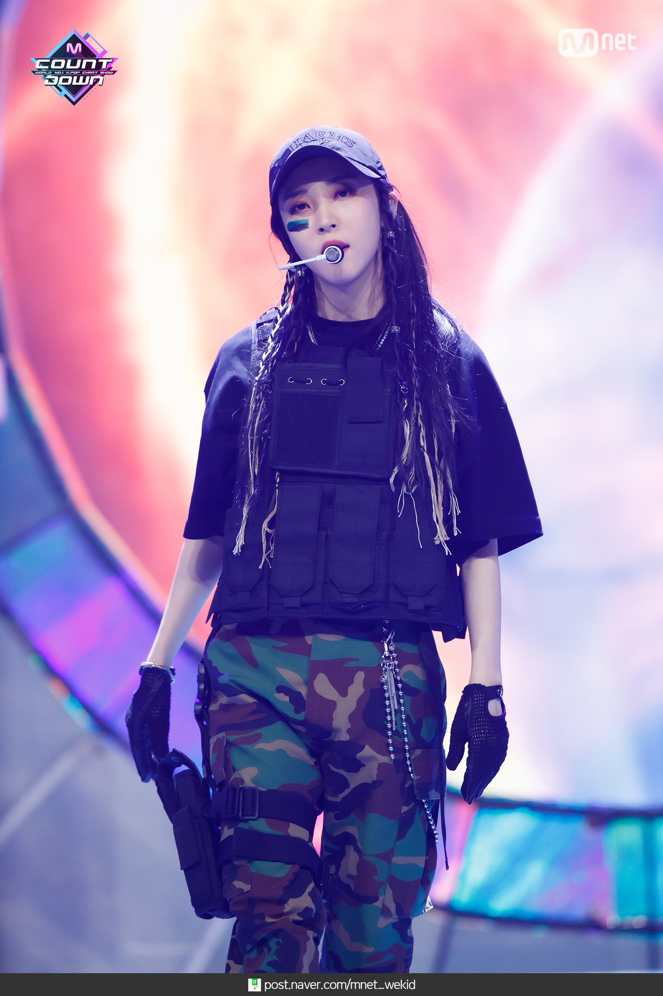 M Countdown On Twitter 200213 Mcountdown í˜„ìž¥í¬í†  ë¬¸ë³„ Moonbyul ë‹¬ì´ íƒœì–'ì„ ê°€ë¦´ ë•Œ Eclipse More Photos Https T Co Fvrqnrjhgf