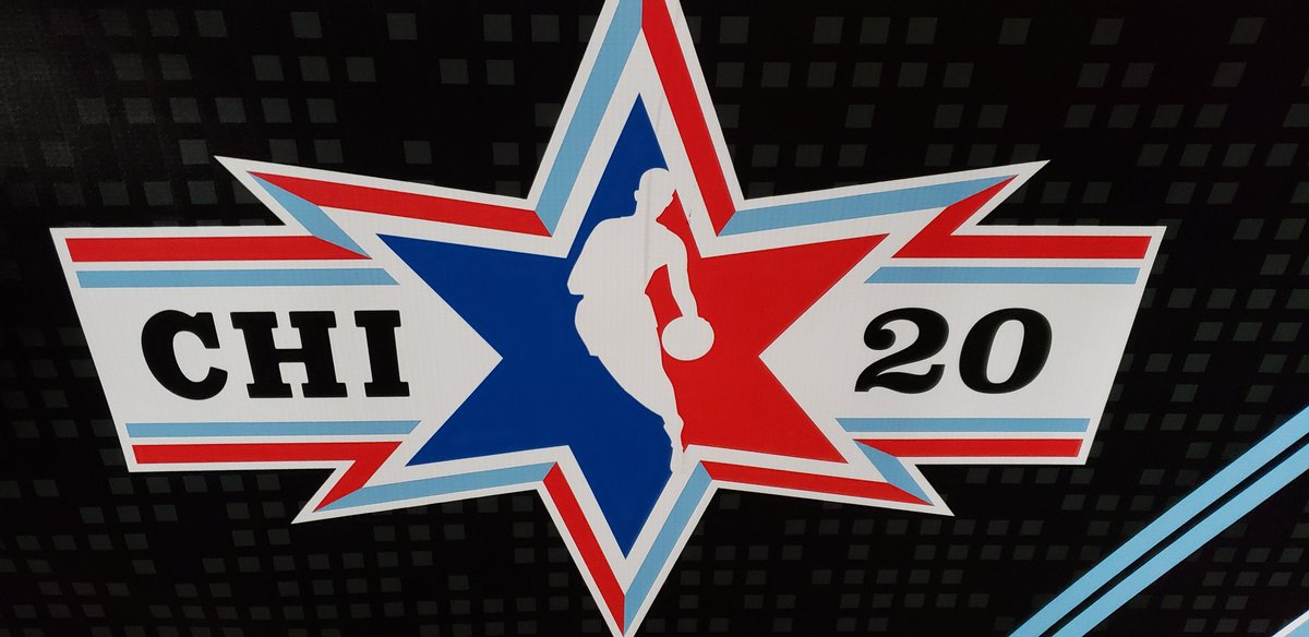 #NBAAllStar recap:
#RisingStars shows #NBA in good hands
Aaron Gordon was robbed AGAIN #SlamDunkContest. Running 100m is easy until adding hurdles so dont give me that he barely cleared someone 7'5"
Elam ending was great for #AllStarGame
Common should host every yr.
Kobe!