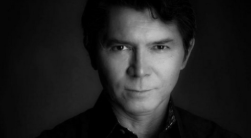 February, the 17th. Born on this day (1962) LOU DIAMOND PHILLIPS. Happy birthday!!  