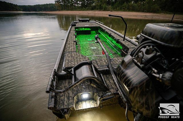 Prodigy Boats - Prodigy duck blind/cover with Millennium