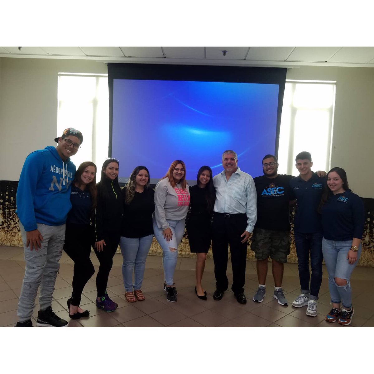 asec_uprb's tweet photo. ¡Buenos días miembros!☀️ El pasado jueves 13 de febrero, recibimos al CPA Jerry De Córdova, donde nos estuvo hablando un poco de su carrera, y sobre como el esfuerzo y dedicación son partes claves para tener exito.
¡Gracias a todos los miembros que asistieron!🤠
#AsecUPRB https://t.co/snESbx3sPp