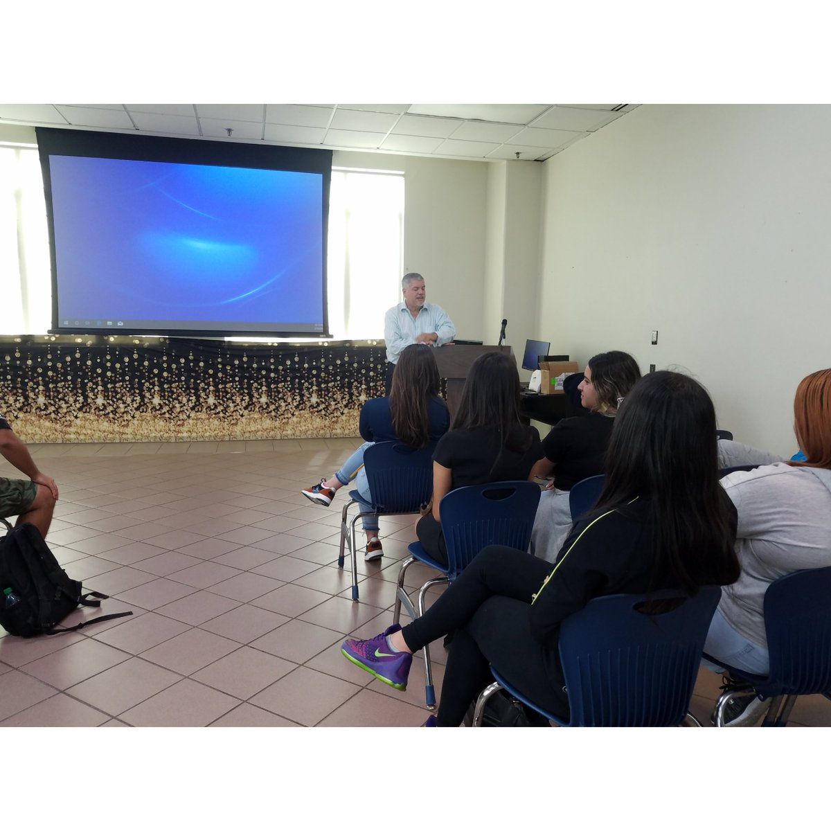 asec_uprb's tweet photo. ¡Buenos días miembros!☀️ El pasado jueves 13 de febrero, recibimos al CPA Jerry De Córdova, donde nos estuvo hablando un poco de su carrera, y sobre como el esfuerzo y dedicación son partes claves para tener exito.
¡Gracias a todos los miembros que asistieron!🤠
#AsecUPRB https://t.co/snESbx3sPp