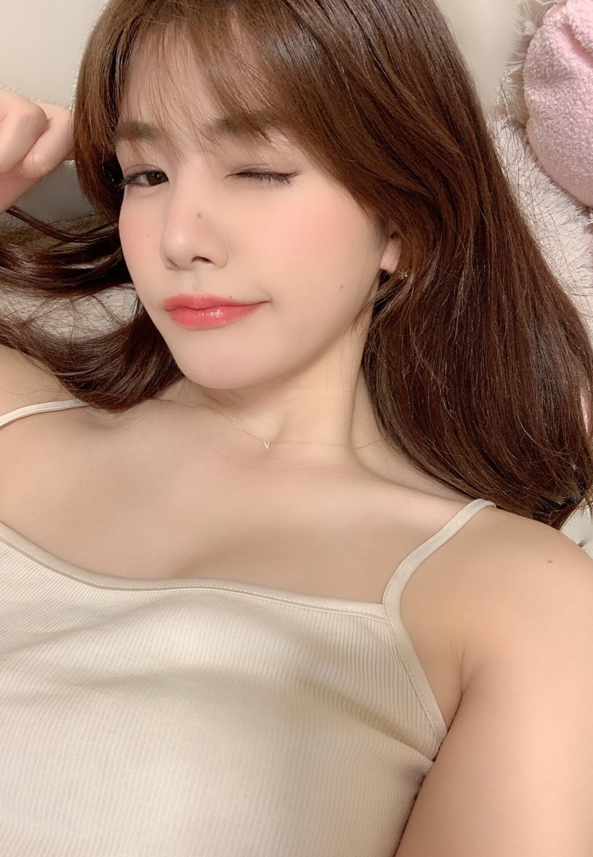 きっき على تويتر 桐谷美玲と唐田えりかを足して2で割った感じですな きっき على تويتر 桐谷美玲と唐田えりかを足して2で割った感じですな