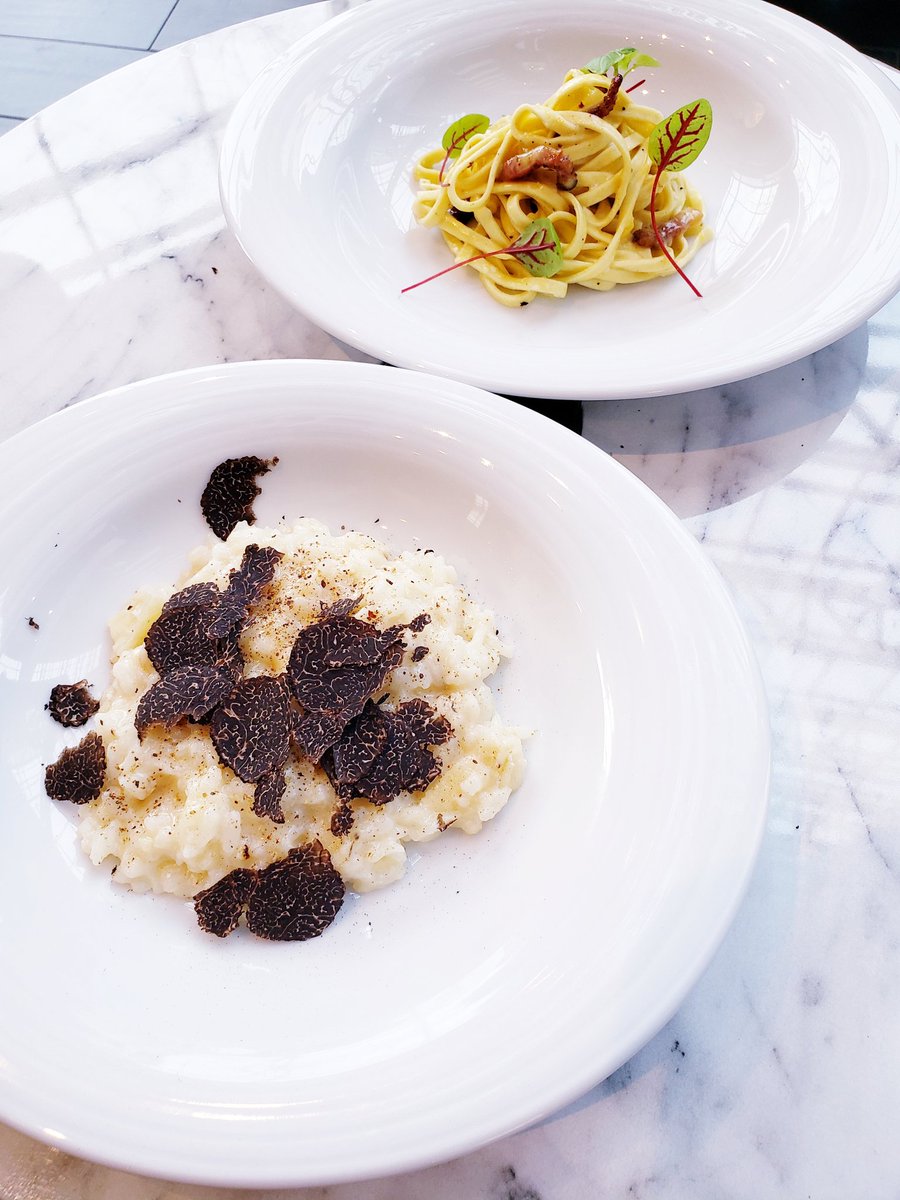 HiltonMarkham's tweet photo. Second course #risotto cooked in #parmesanwheel with #wintertruffle or #linguinipasta. Our #ValentinesDay 4 course #prixfixe #dinner menu is also available tonight. For reservations, call Essence of Unionville at 905-415-7611.@HiltonMarkham https://t.co/Ebe4oWZZoL