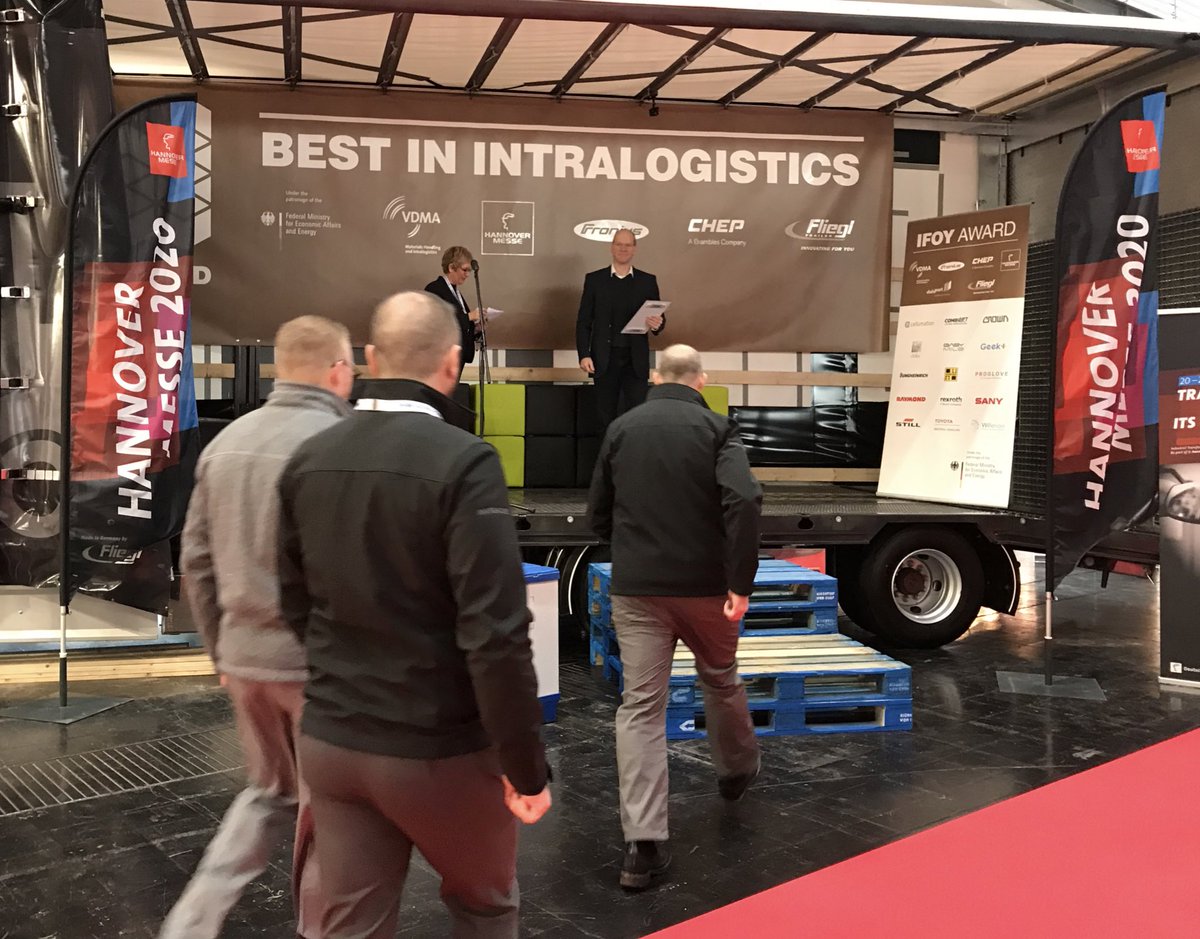 RaymondCorp's tweet image. After a successful week of testing, we are proud to receive the Best in Intralogistics Solutions certificate @IFOY_AWARD! #IFOY2020