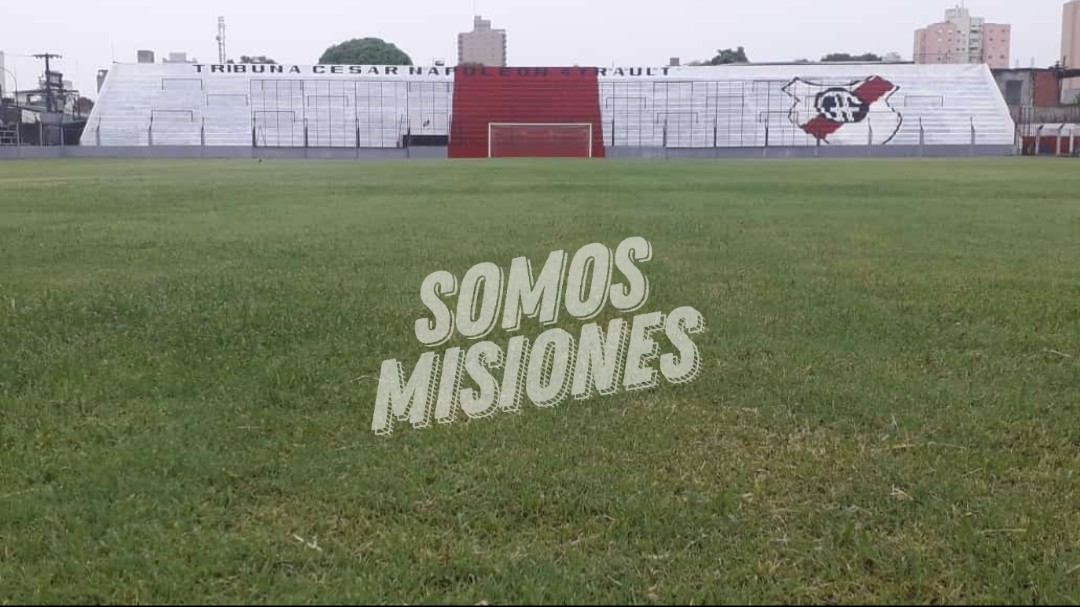 SomosMisiones's tweet photo. EL TEMPLO INTACTO

A las 12hs del dia sabado y tras una permanente lluvi, el Clemente Argentino Fernandez de Oliveira se encuentra EN PERFECTO ESTADO y no peligra el encuentro por la 3ra fecha del Torneo Regional entre Guaraní y Timbó pautado para las 21hs.

#SomosMisiones https://t.co/4SUqeo1tTs
