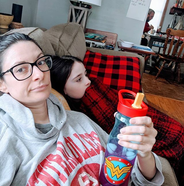 cookiecrumbs07's tweet photo. Feeling the opposite of Wonder Woman today. 🤒

Drinking my pink drink with some sparkling water because the fizzy feels good on my throat. 
Fingers crossed that this virus doesn't knock me out for a week and a half like it did Addie. 🤞

Give me all y… https://t.co/44YFc8t13J https://t.co/y3QW8oWGWh