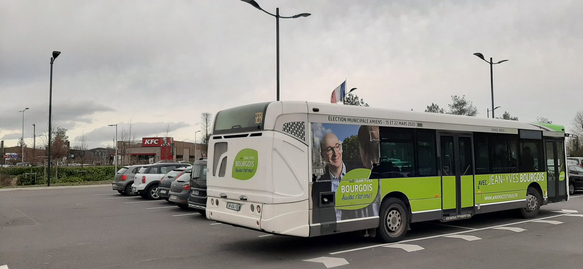 Halte particulière pour notre Tour d'Amiens en 80 dates : Shopping promenade.
Merci de nos échanges et de vos suggestions... Amiens c'est vous !