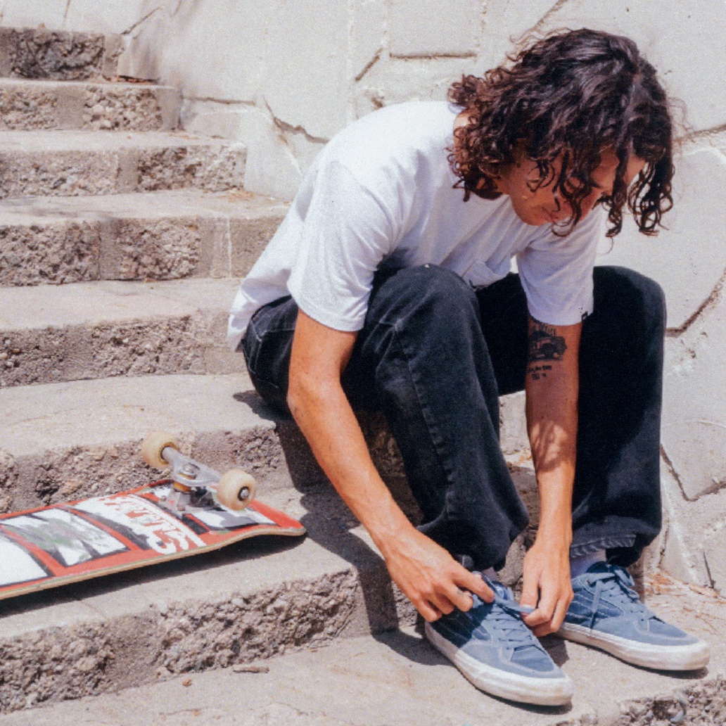 vans authentic pro black black