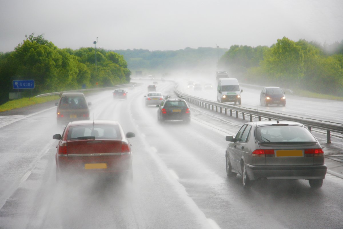JSFDriving's tweet image. Hitting us already Storm Dennis brings rain and flooding to the UK this weekend so please take a few minutes to make sure you and your loved ones are safe driving in wet weather
#StaySafe #JSFDriving
jsfdrivingschool.co.uk/wet-weather-dr…