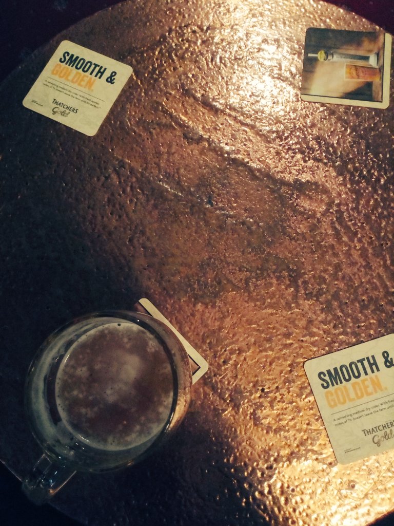absurdlyso's tweet photo. texture like sun. the corn dolly pub #corndolly #bradford #bradfordpubs #pubtables #pilsnerurquell lots of #real #ale #moorhouses #witchwitch #jukebox #lunches open fireplace. warm. https://t.co/ryhH6fRzbR
