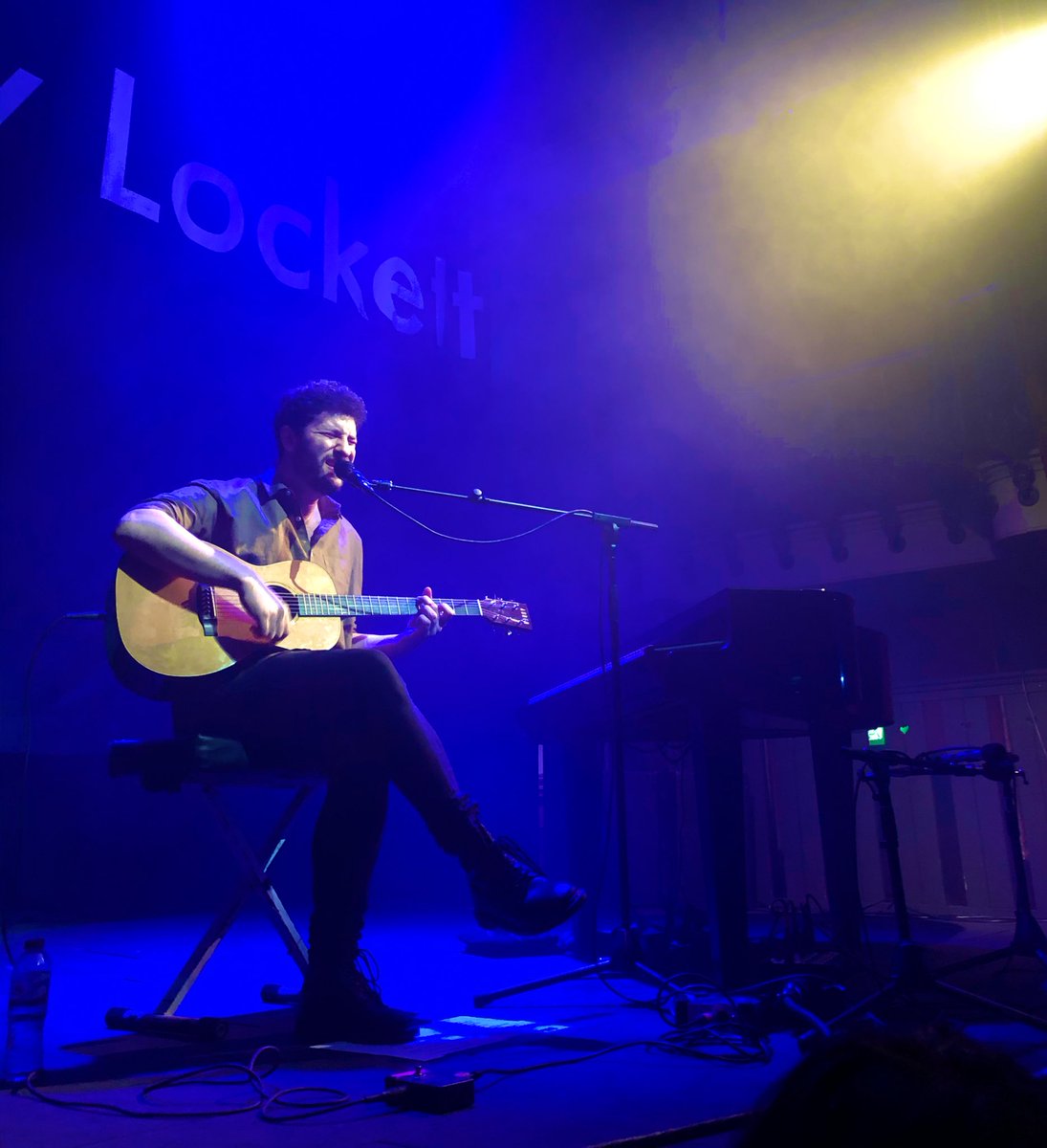 LivHema's tweet photo. Spent the evening of #Valentine2020 with the one and only @billylockett. Hands down one of the best concerts I’ve ever been to ... and that means something with 100+- gigs a year 🤯⚡️
Bright future ahead of this funny and massively talented guy 🔥 https://t.co/lwQn9tlSyv