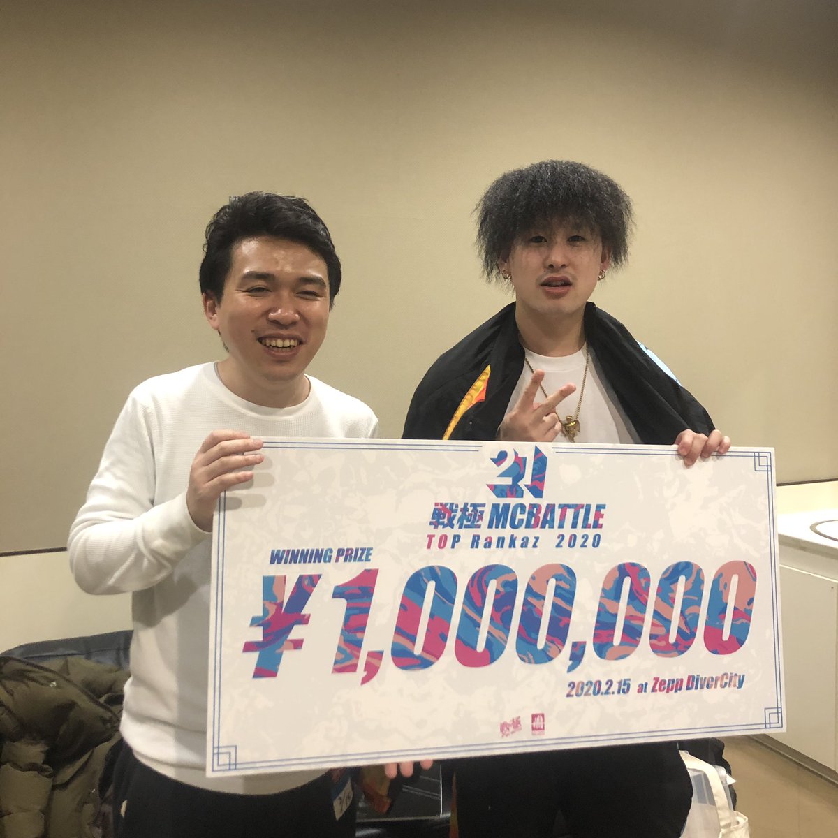 戦極 優勝トロフィー 21章 AUTHORITY、優勝おめでとう㊗️ #戦極21章