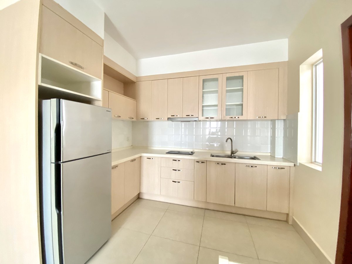 Sovannyka1's tweet photo. | Condo &amp; Apartment For Rent 

 • Location      : Tuol Tompoung 
 • Room Type  : 2bedroom 
 • Rental price : 980$
 • Deposit          : 2month
 • Include        : management Fee , gym, cleaning 1time per week, car park
Email : sovannyka08@gmail.com
096 96 66 367 https://t.co/AMAO5WoOG8
