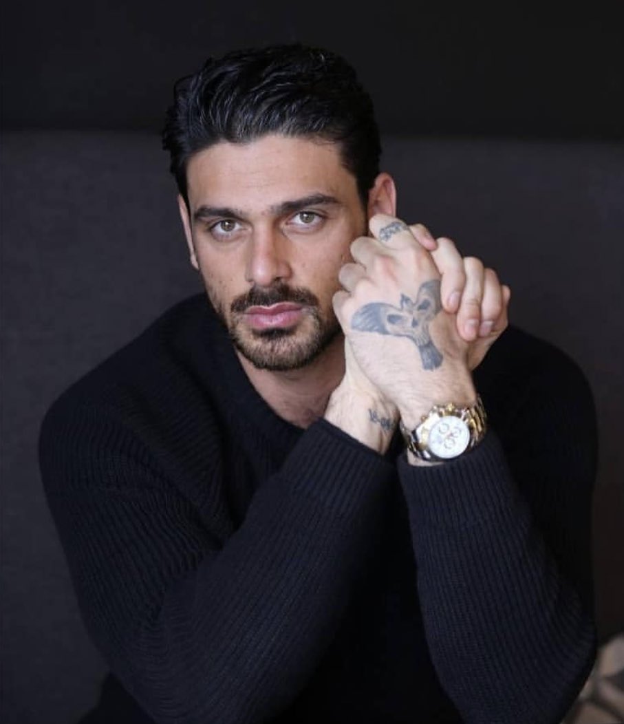 MicheleAnnaFan's tweet photo. Handsome 😍 #michelemorrone https://t.co/VwnYjGrhRP