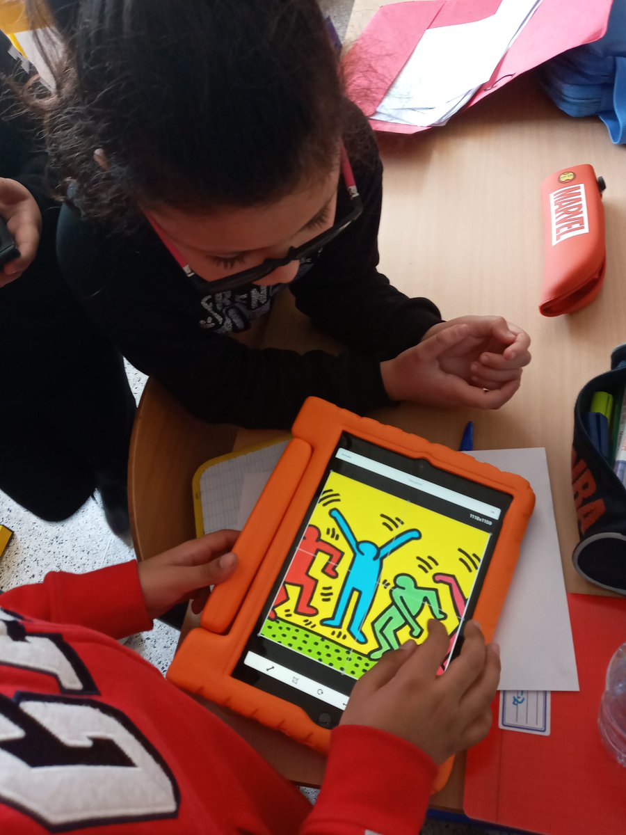 MonicaTemplier's tweet photo. Dans le cadre de leurs travaux sur les émotions, les CM1 ont pu faire appel à leur sensibilité artistique en associant leurs propres émotions à des peintures connues, les invitant à voir l'art d'un autre œil🧐 grâce aux outils numériques.#doodle #eir2020  @EColessana #aefe #CM1 https://t.co/6rNHm9ftpM