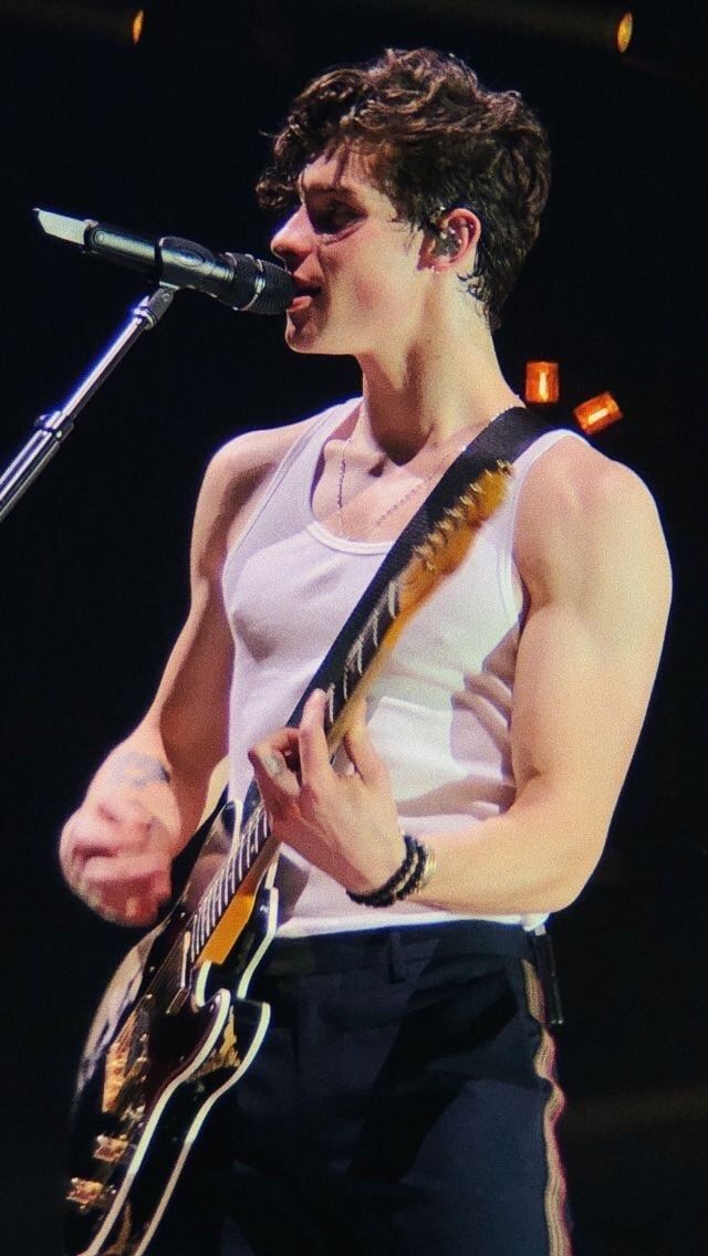 En esta salgo guapete.